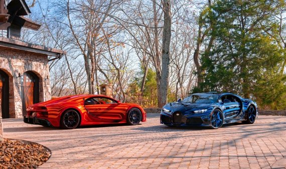 Bugatti создала два уникальных Chiron для супружеской пары коллекционеров
