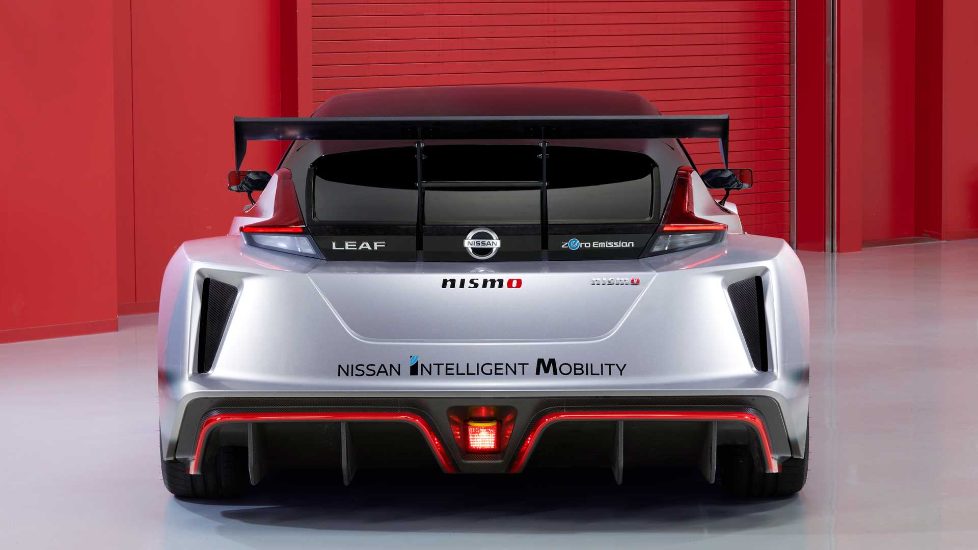 Nissan3.jpg